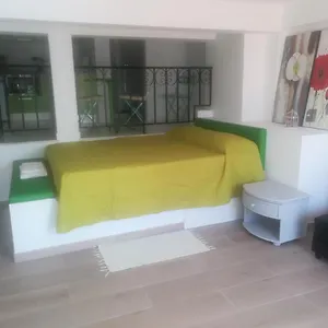 https://apartamento-estudio-tavira-garden.hotelaalgarve.com